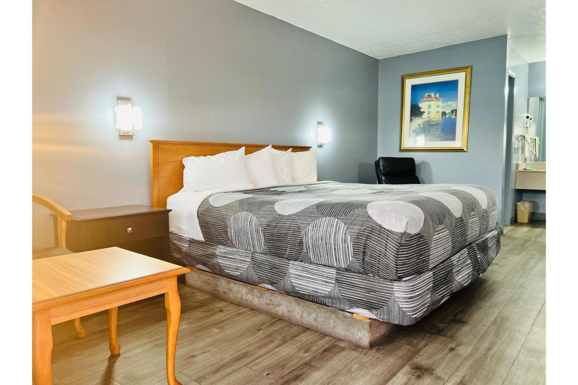 Relax Inn Marshall Bagian luar foto