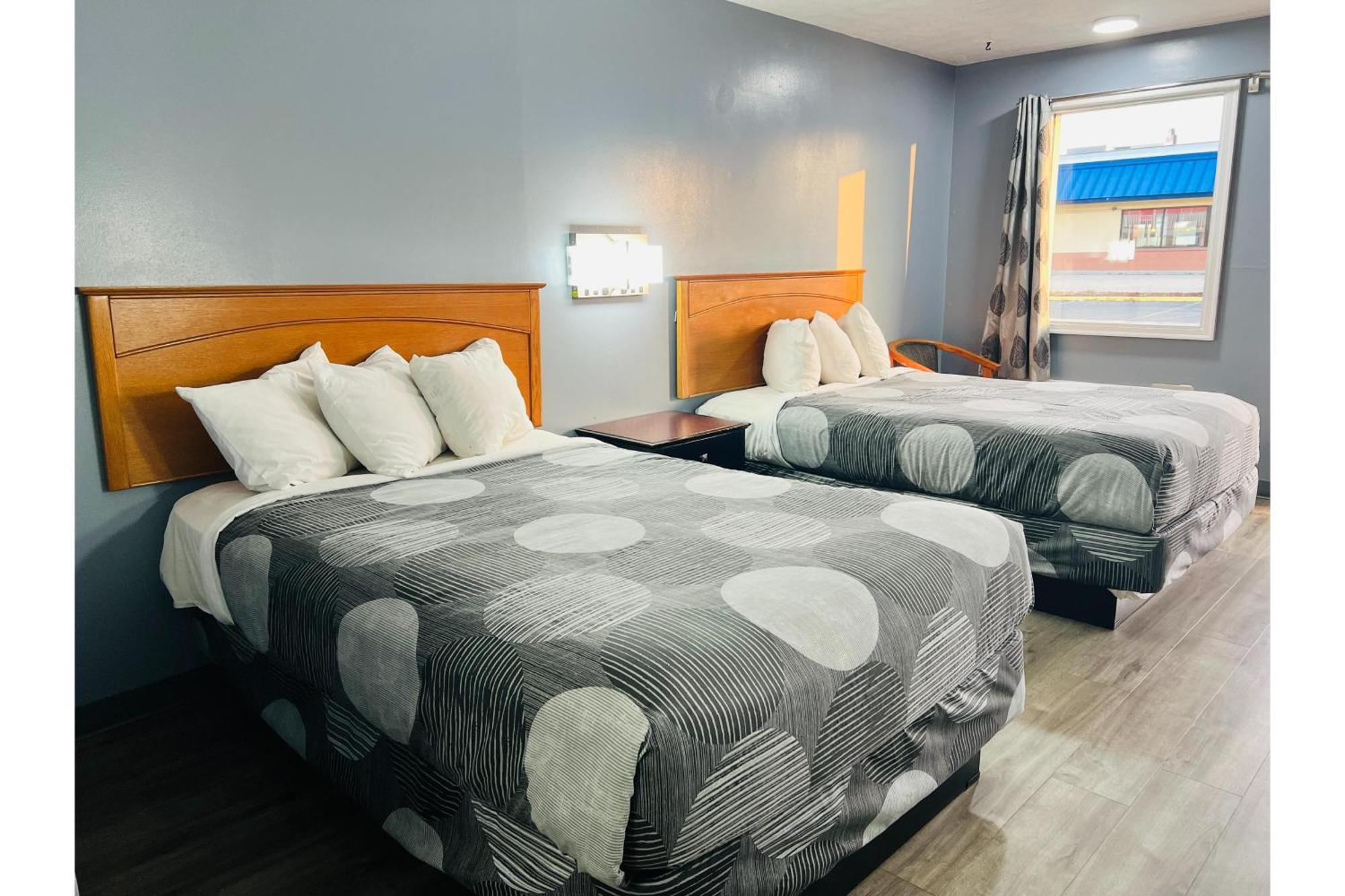Relax Inn Marshall Bagian luar foto